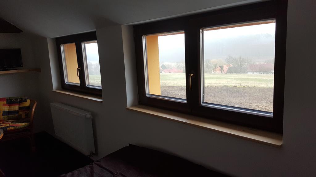 Hotel Penzion Eqilon Mělník Zewnętrze zdjęcie